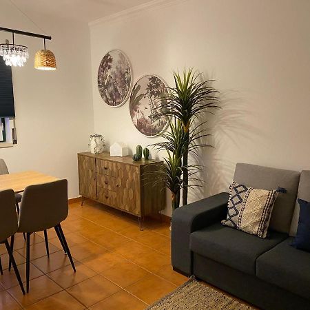 Country Town Apartment آلميريم المظهر الخارجي الصورة